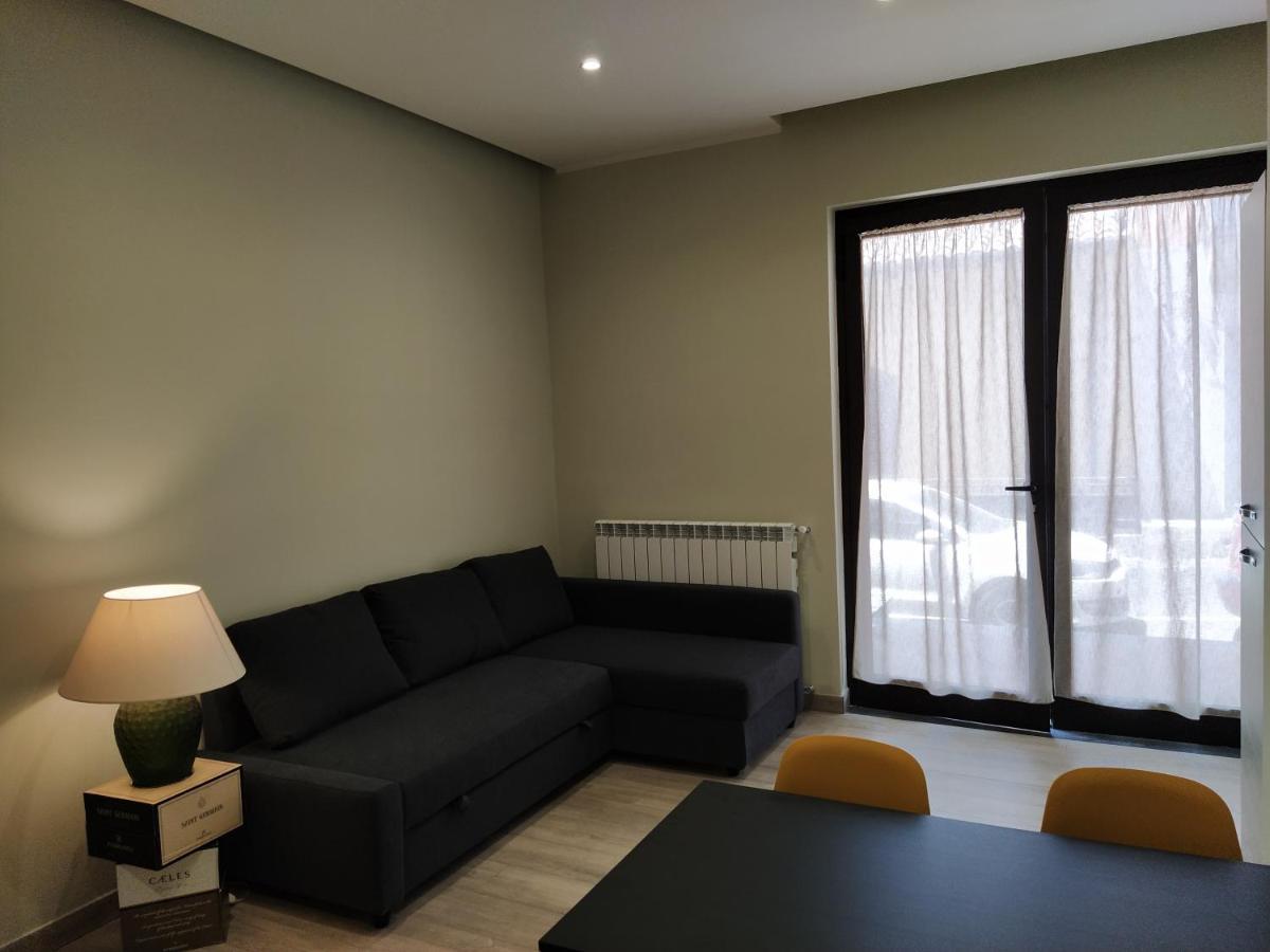 Gelsonero Apartments Ragalna Kültér fotó
